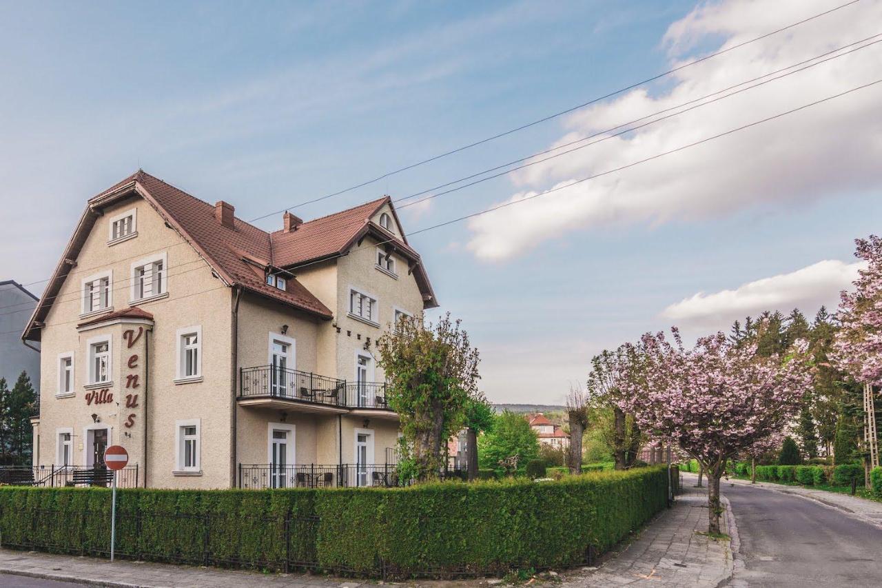 Villa Venus Kudowa Zdroj Luaran gambar